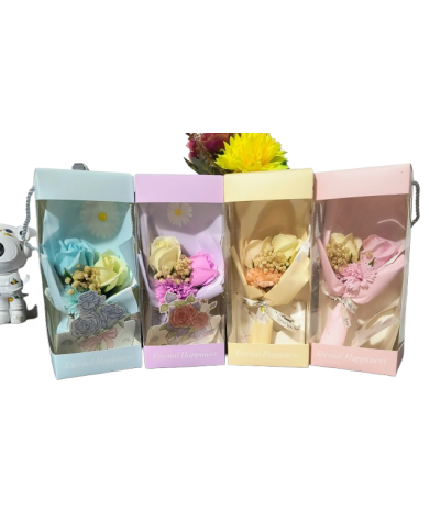 Aranjament cadou ETERNAL HAPPINESS cu trandafiri de sapun