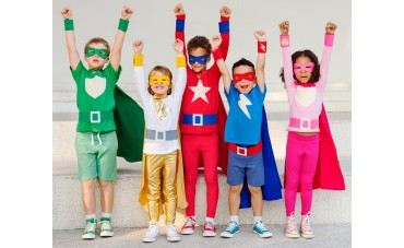 Puterea hainelor de a afecta emoțiile și atitudinile la copii